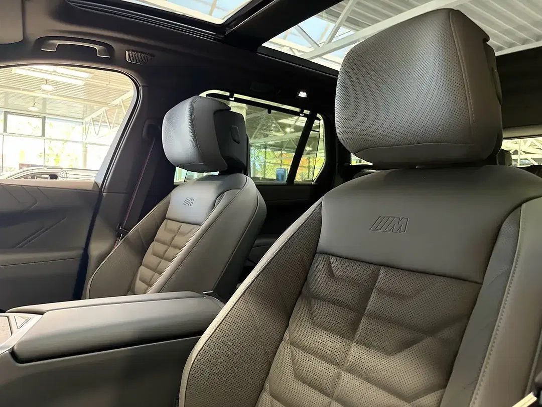 BMW X5 xDrive M - Thumbnail 14