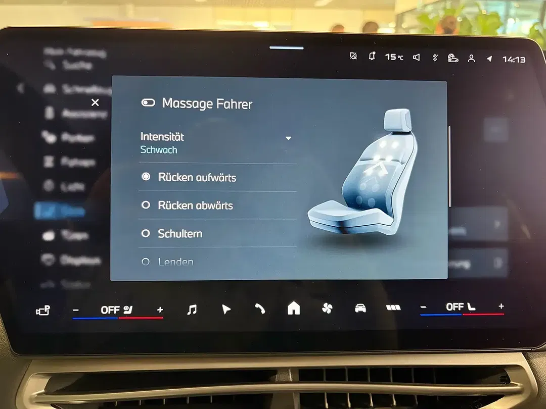 BMW X5 xDrive M - Thumbnail 9
