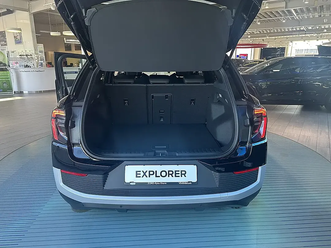 Ford Explorer Select - Thumbnail 13