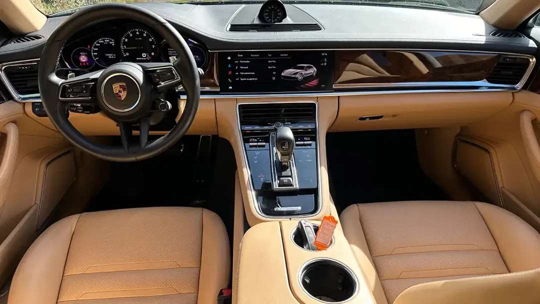 Porsche Panamera E-Hybrid 4 Sport Turismo S - Thumbnail 12