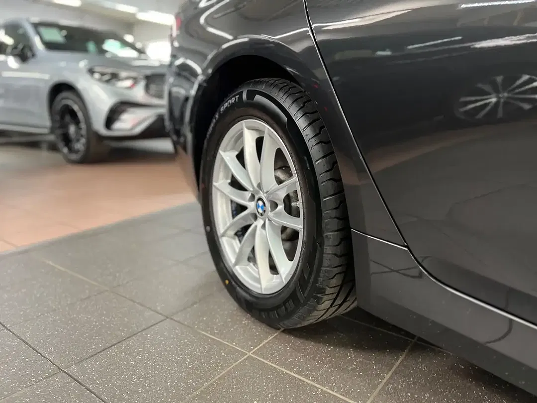 BMW 520 Touring - Thumbnail 12