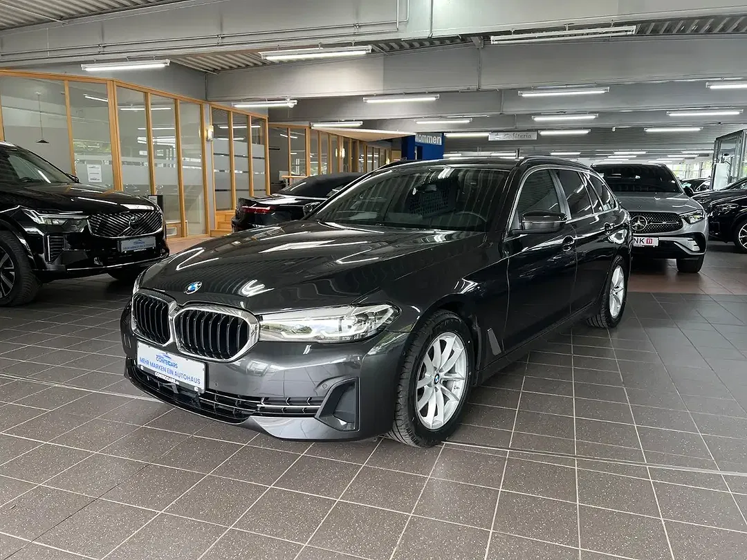 BMW 520 Touring - Thumbnail 2