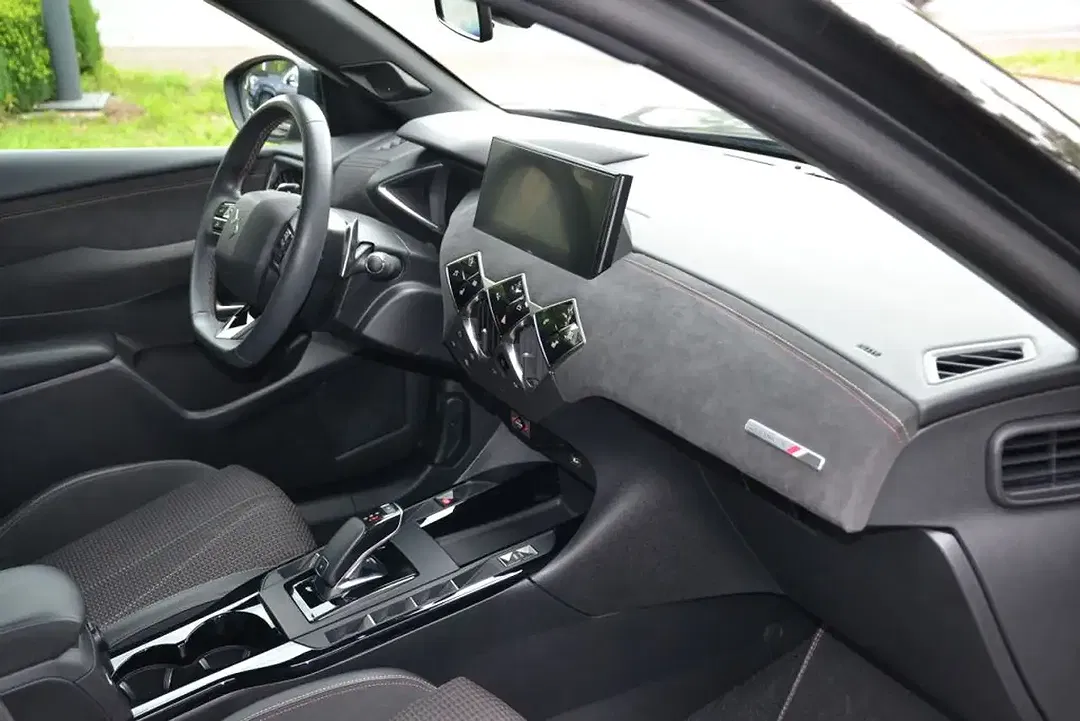 Citroen DS3 PureTech EAT8 Performance - Thumbnail 15