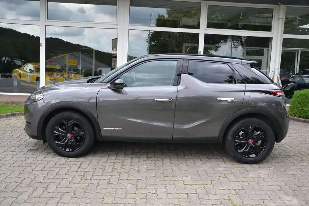 Citroen DS3 PureTech EAT8 Performance - Thumbnail 5