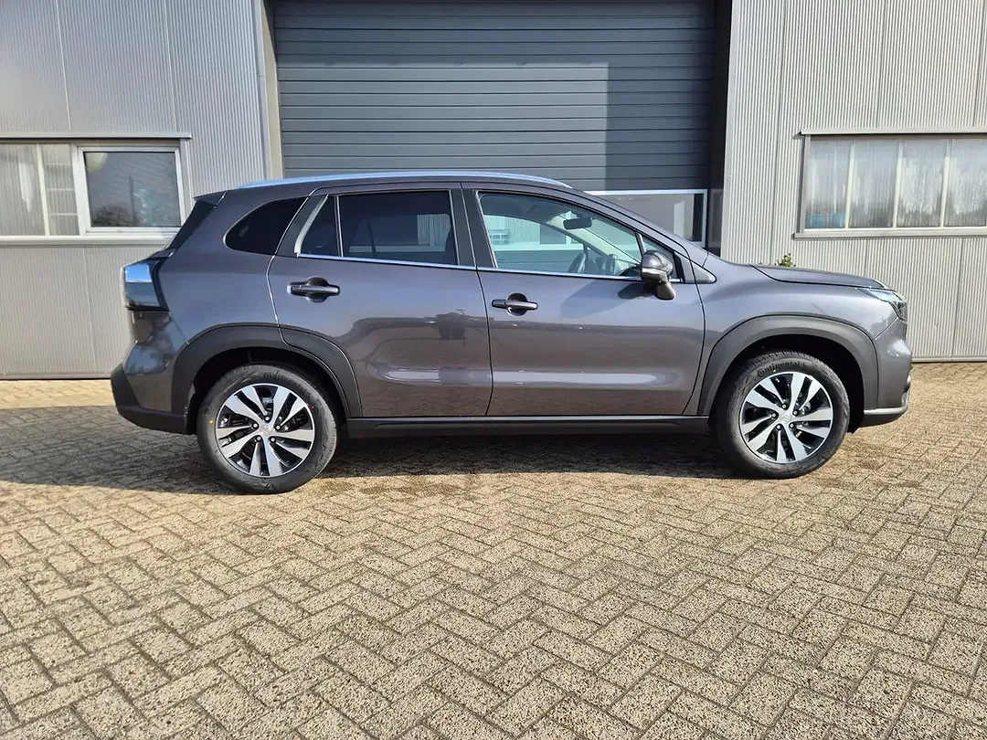 Suzuki S-Cross MHEV 1.4 BOOSTERJET AllGrip 4x4 Comfort+ - Thumbnail 6