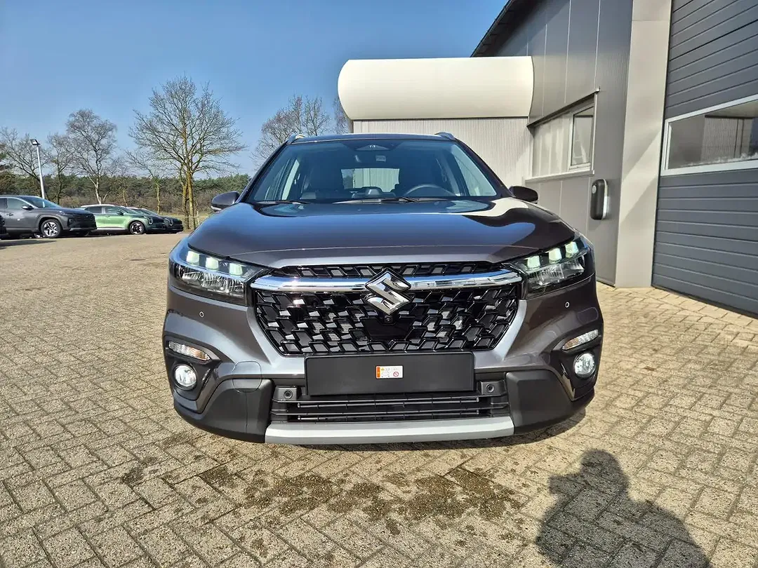 Suzuki S-Cross MHEV 1.4 BOOSTERJET AllGrip 4x4 Comfort+ - Thumbnail 8