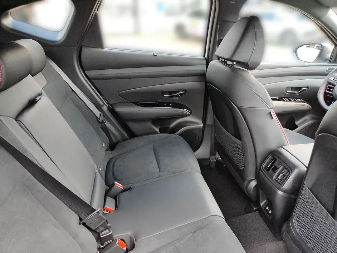 Hyundai TUCSON 1.6 T-GDI DCT N Line X - Thumbnail 13