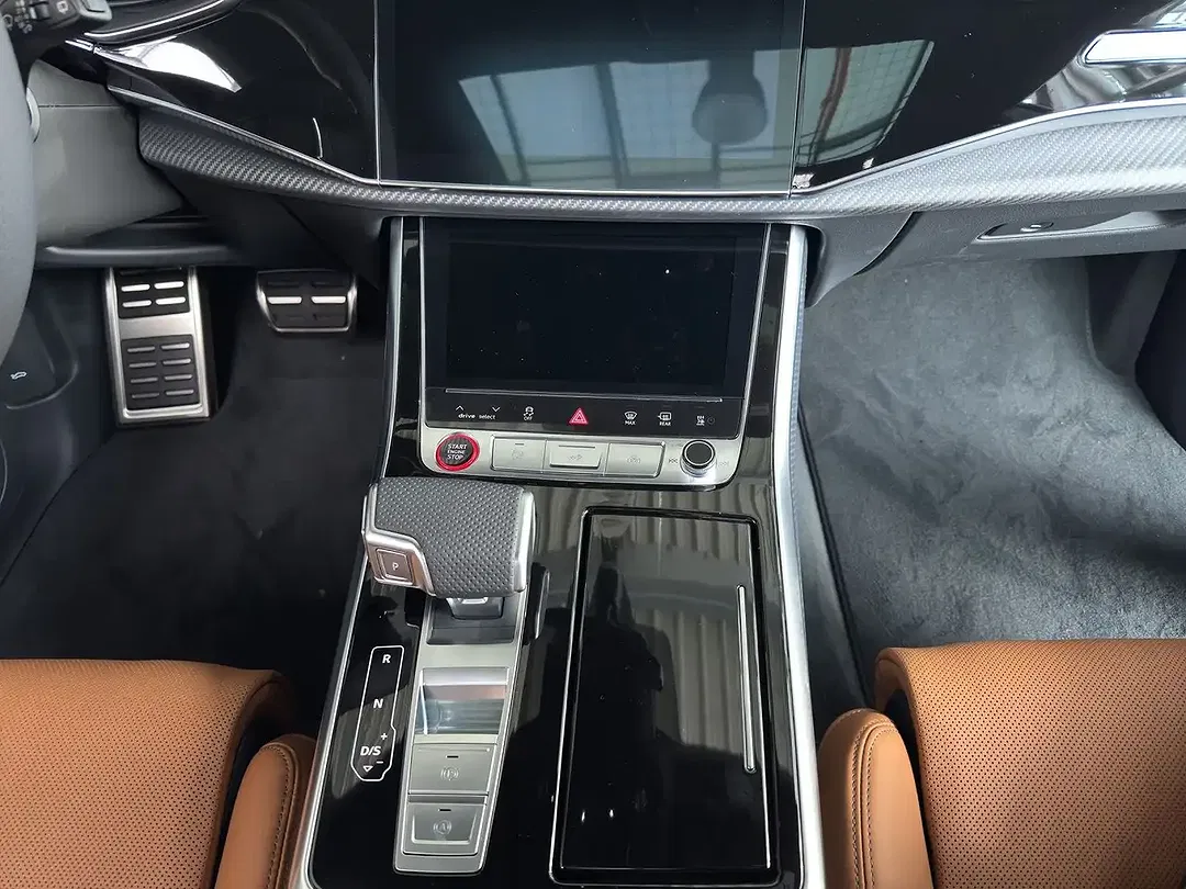 Audi RS Q8 tiptronic performance - Thumbnail 6