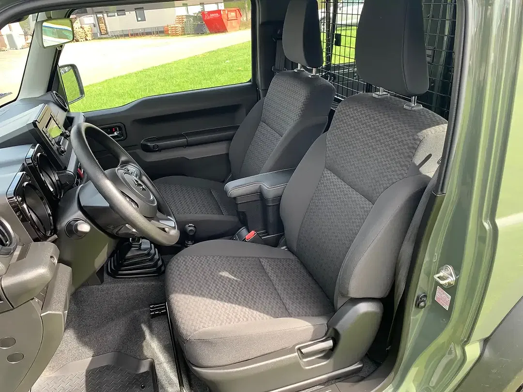 Suzuki Jimny AllGrip Comfort - Thumbnail 10