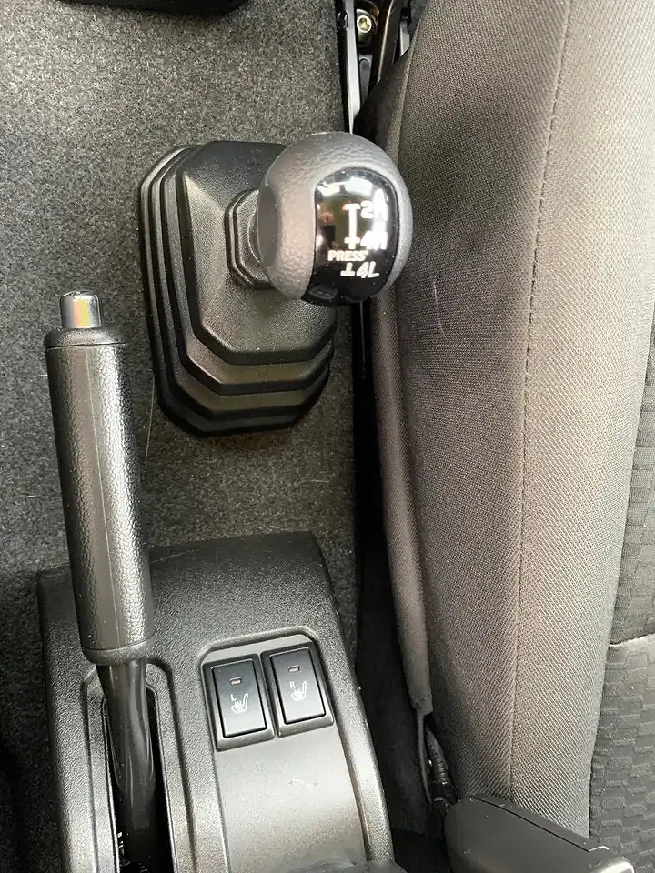 Suzuki Jimny AllGrip Comfort - Thumbnail 12