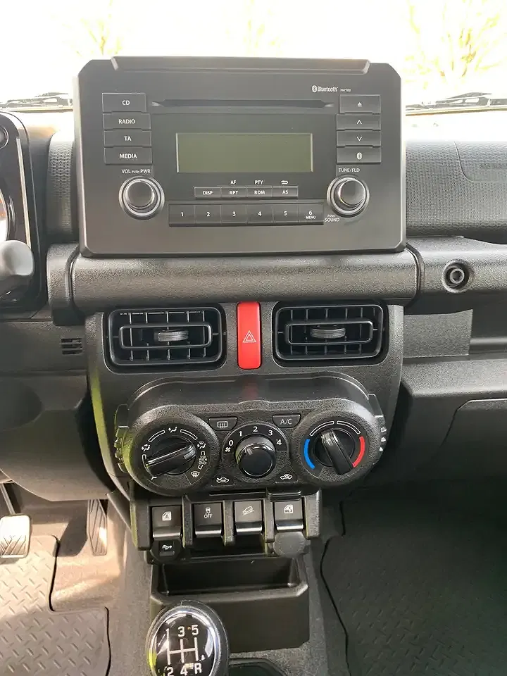 Suzuki Jimny AllGrip Comfort - Thumbnail 13