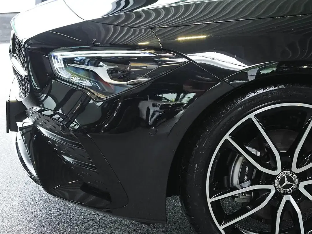 Mercedes-Benz CLA 180 AMG Night - Thumbnail 4