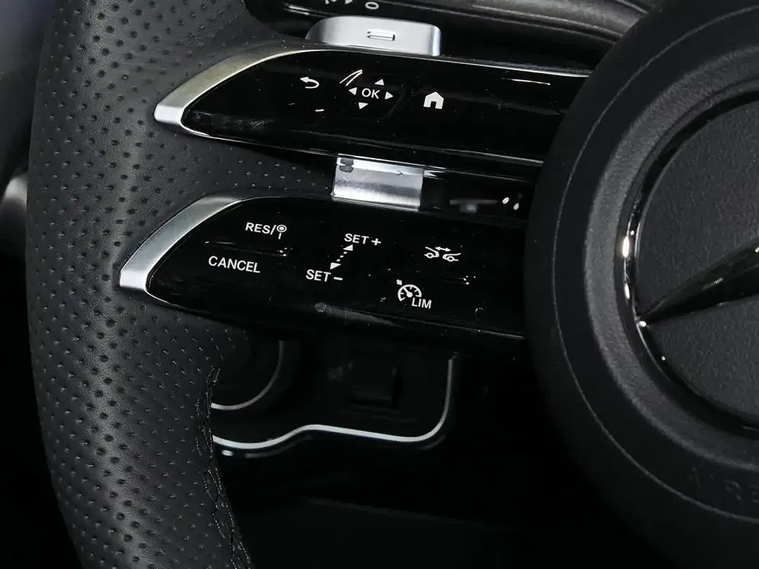 Mercedes-Benz CLA 180 AMG Night - Thumbnail 9