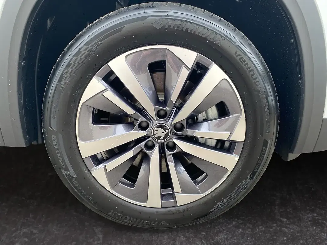 Skoda Kodiaq 1.5 TSI MHEV DSG Selection - Thumbnail 15