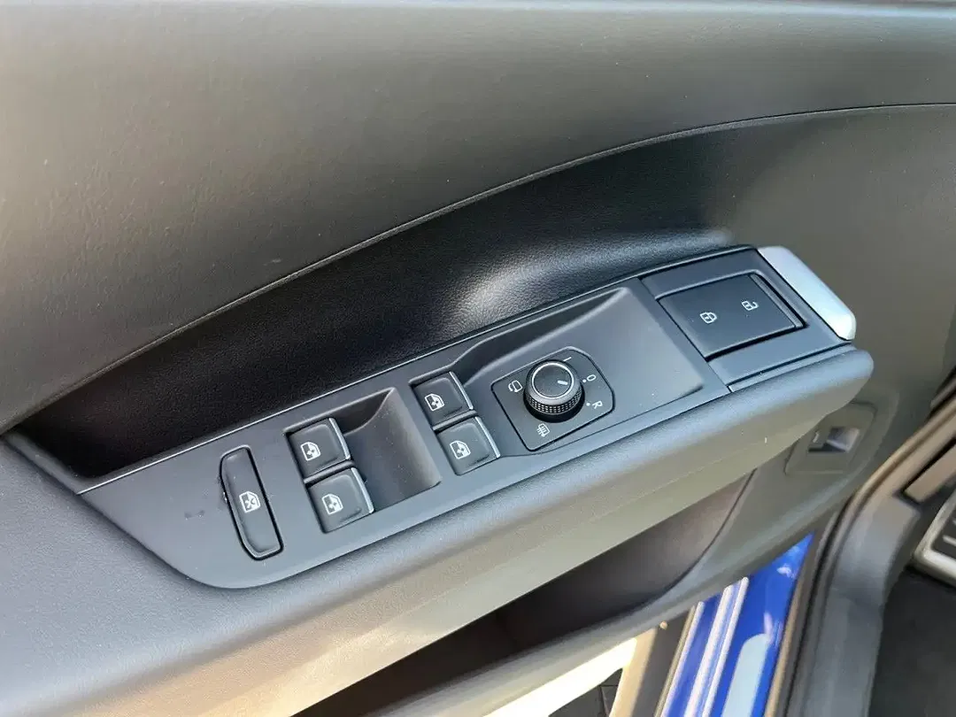 Volkswagen T-Roc 1.5 TSI DSG R-Line - Thumbnail 11