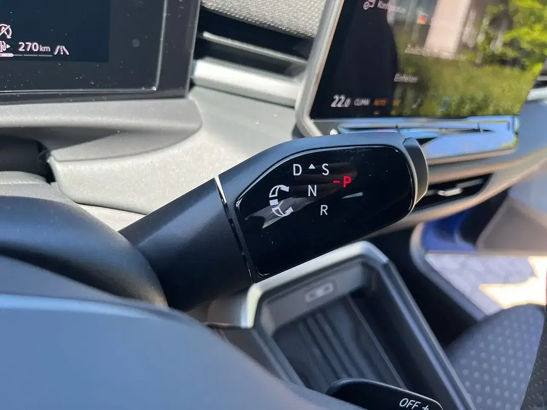 Volkswagen T-Roc 1.5 TSI DSG R-Line - Thumbnail 13
