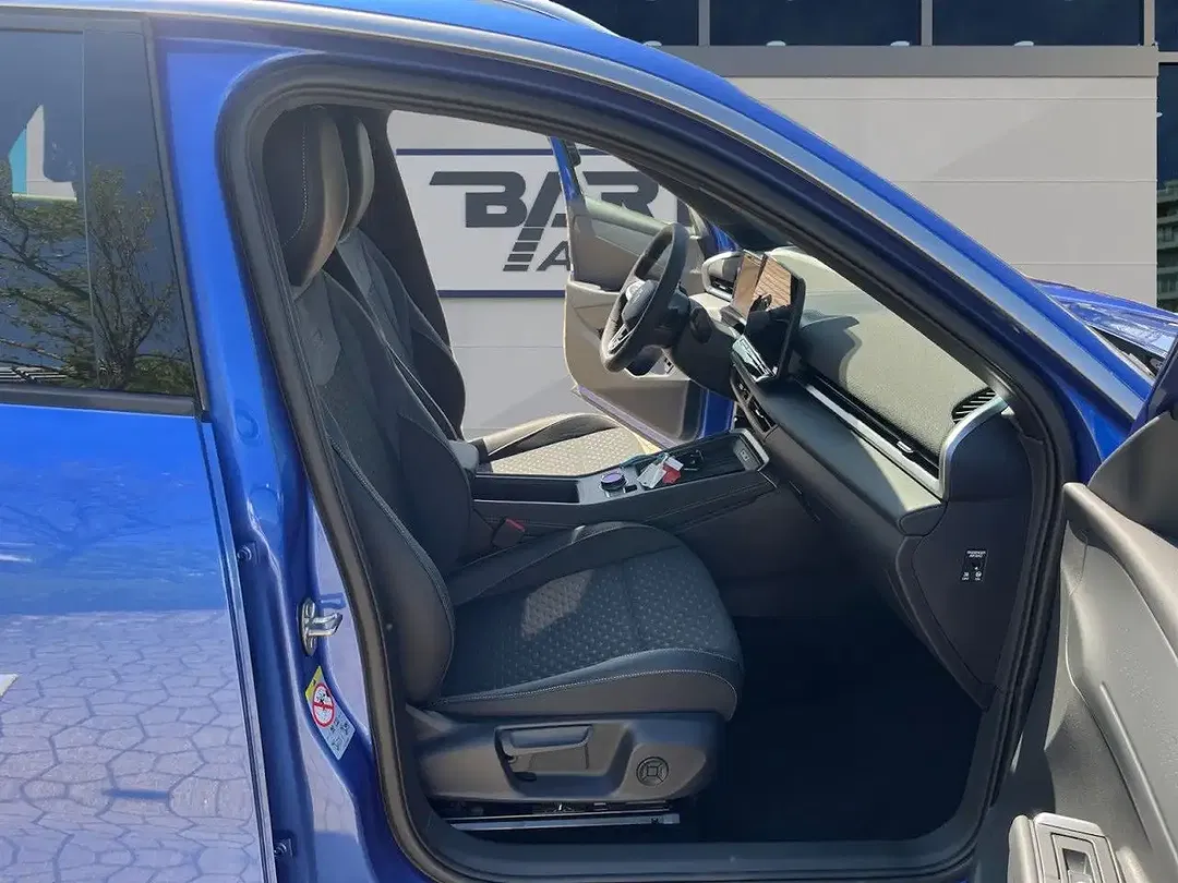 Volkswagen T-Roc 1.5 TSI DSG R-Line - Thumbnail 6