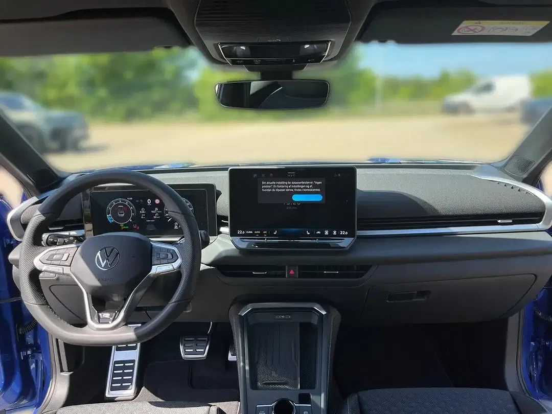 Volkswagen T-Roc 1.5 TSI DSG R-Line - Thumbnail 8