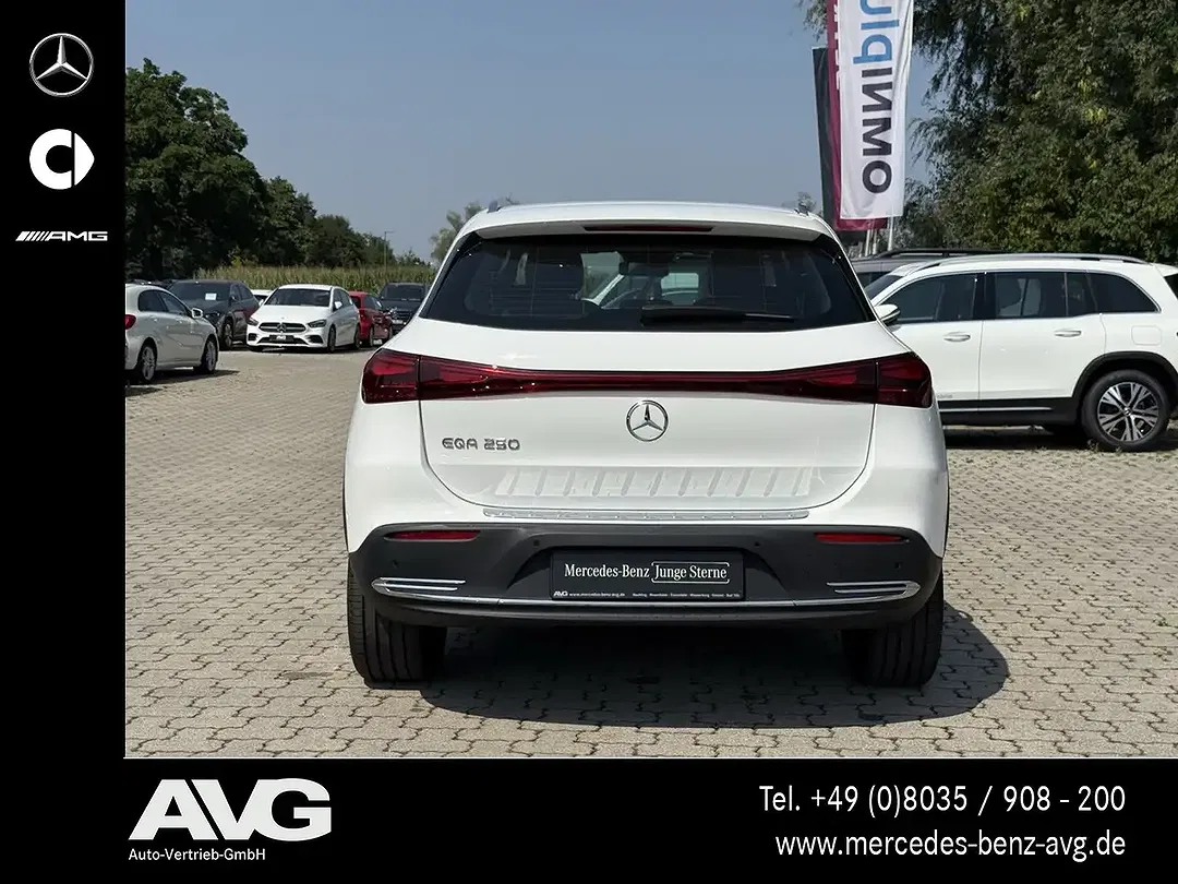 Mercedes-Benz EQA 250 MBUX Progressive - Thumbnail 5
