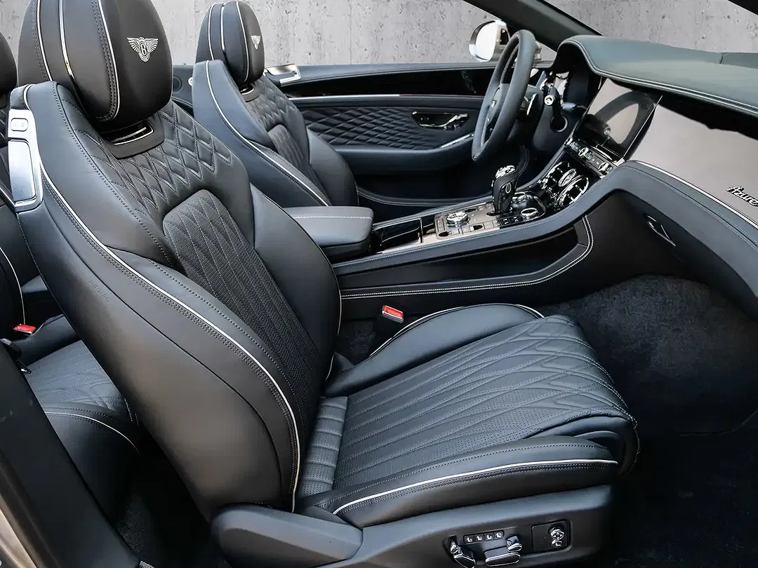 Bentley Continental GTC Azure - Thumbnail 6