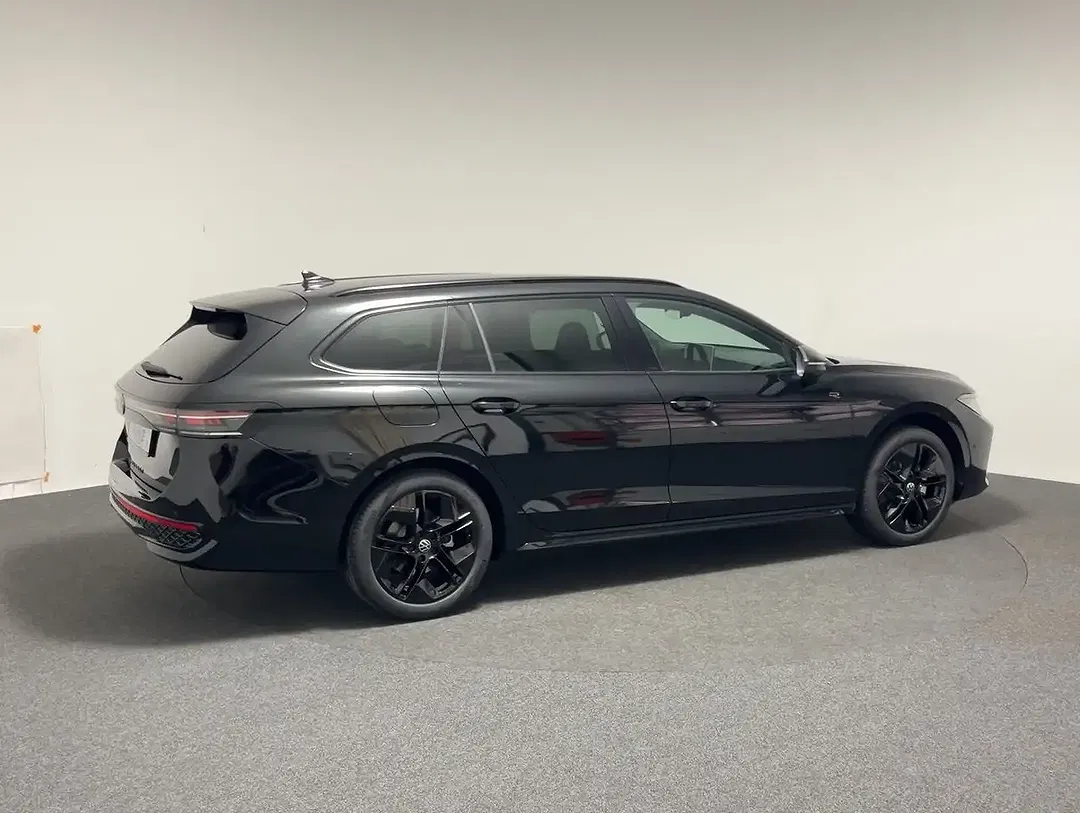 Volkswagen Passat 2.0 TDI DSG R-Line Black Edition - Thumbnail 6