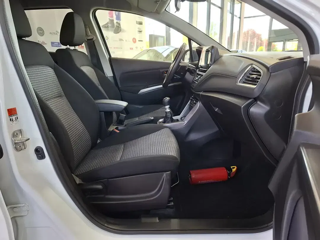 Suzuki S-Cross Hybrid 1.4 Turbo - Thumbnail 10