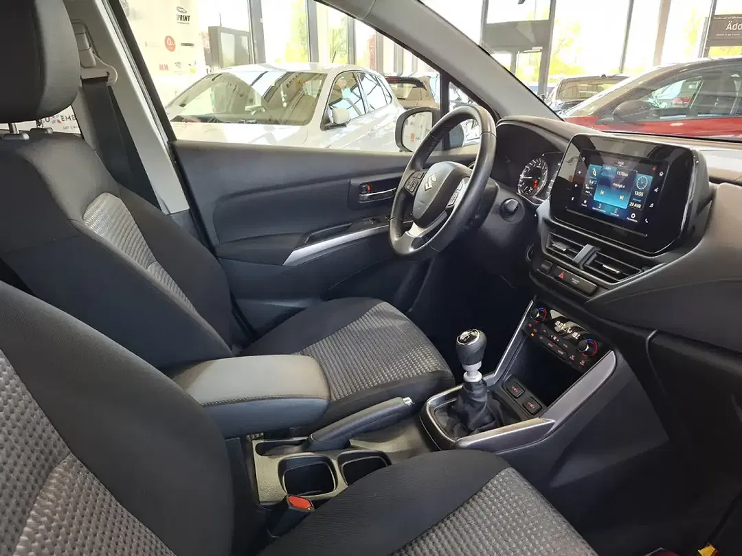 Suzuki S-Cross Hybrid 1.4 Turbo - Thumbnail 12