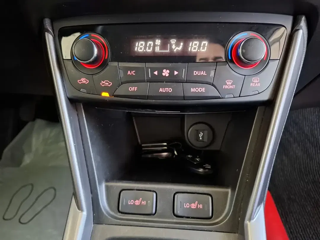 Suzuki S-Cross Hybrid 1.4 Turbo - Thumbnail 14