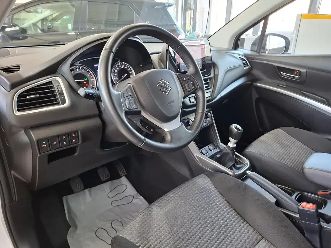Suzuki S-Cross Hybrid 1.4 Turbo - Thumbnail 7