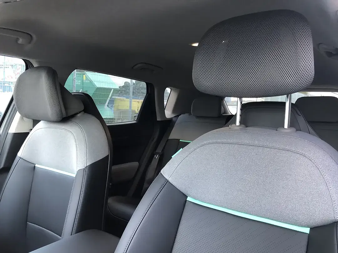 Kia EV4 Earth - Thumbnail 7