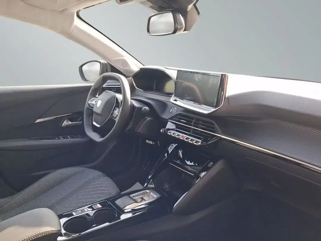 Peugeot 208 Hybrid Allure - Thumbnail 11