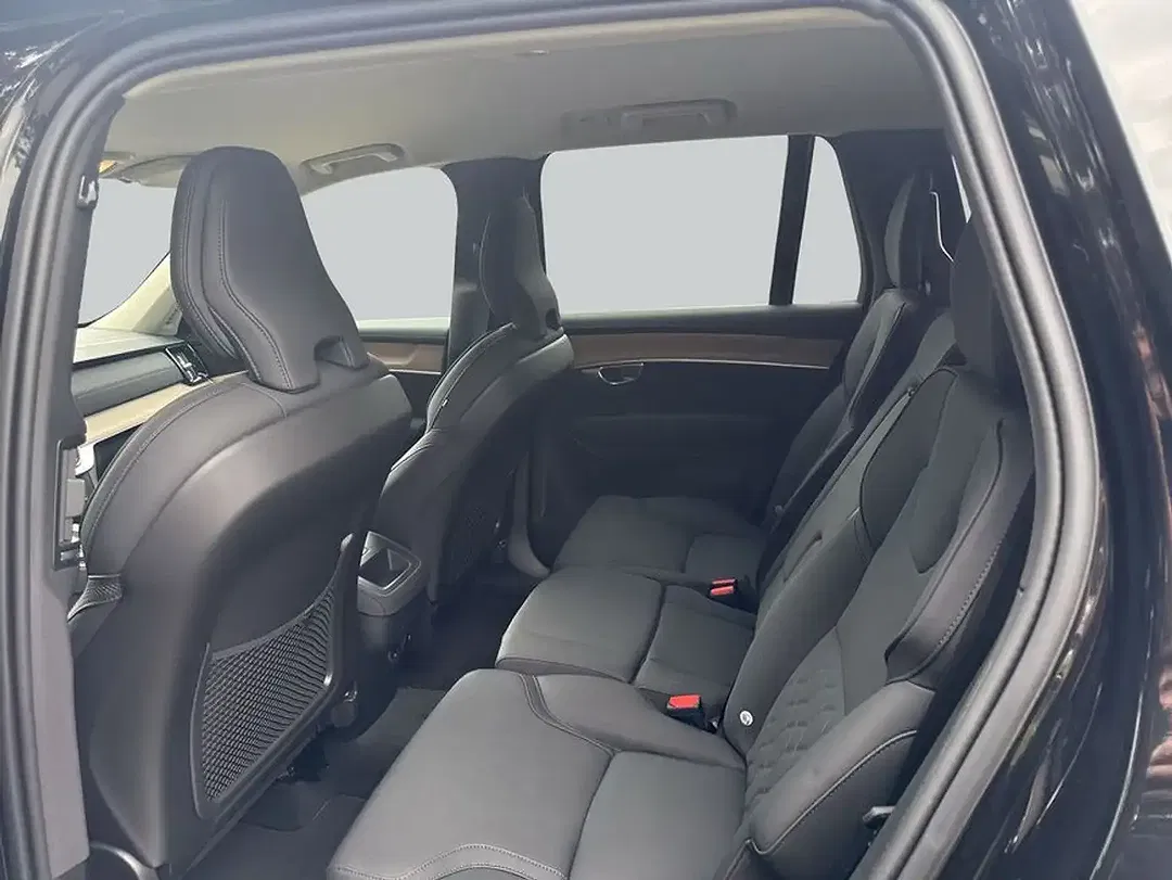 Volvo XC90 B5 AWD Plus Bright - Thumbnail 10