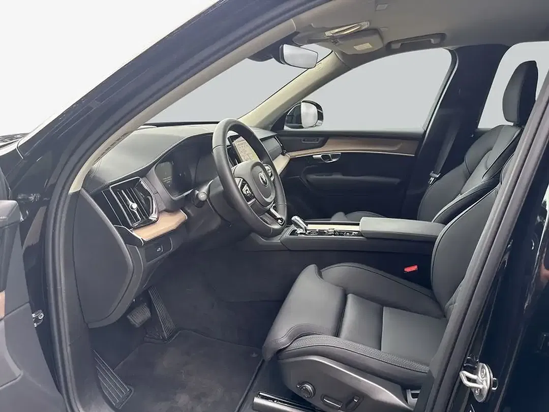 Volvo XC90 B5 AWD Plus Bright - Thumbnail 8