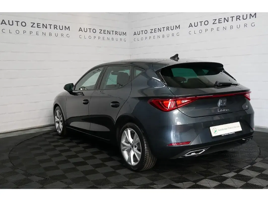 SEAT Leon FR - Thumbnail 3