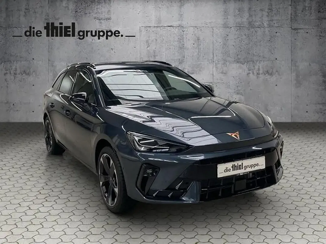 CUPRA Leon 1.5 eTSI DSG Sportstourer - Thumbnail 2