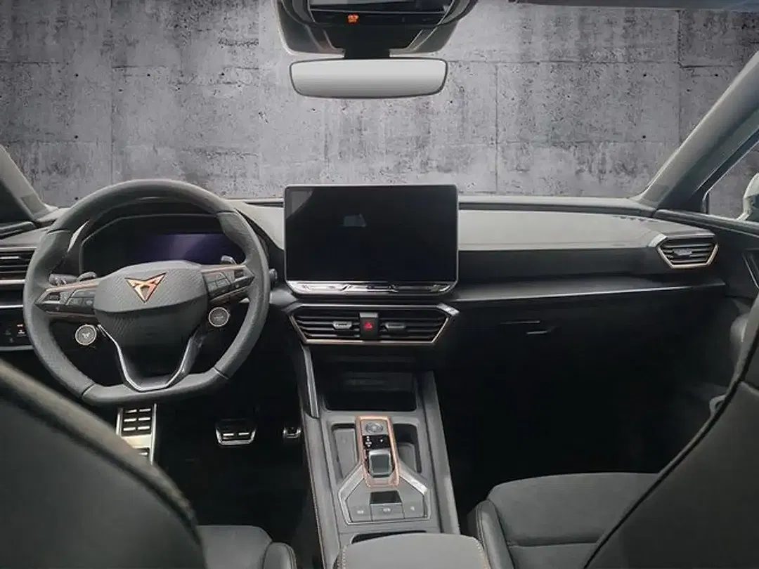 CUPRA Leon 1.5 eTSI DSG Sportstourer - Thumbnail 6