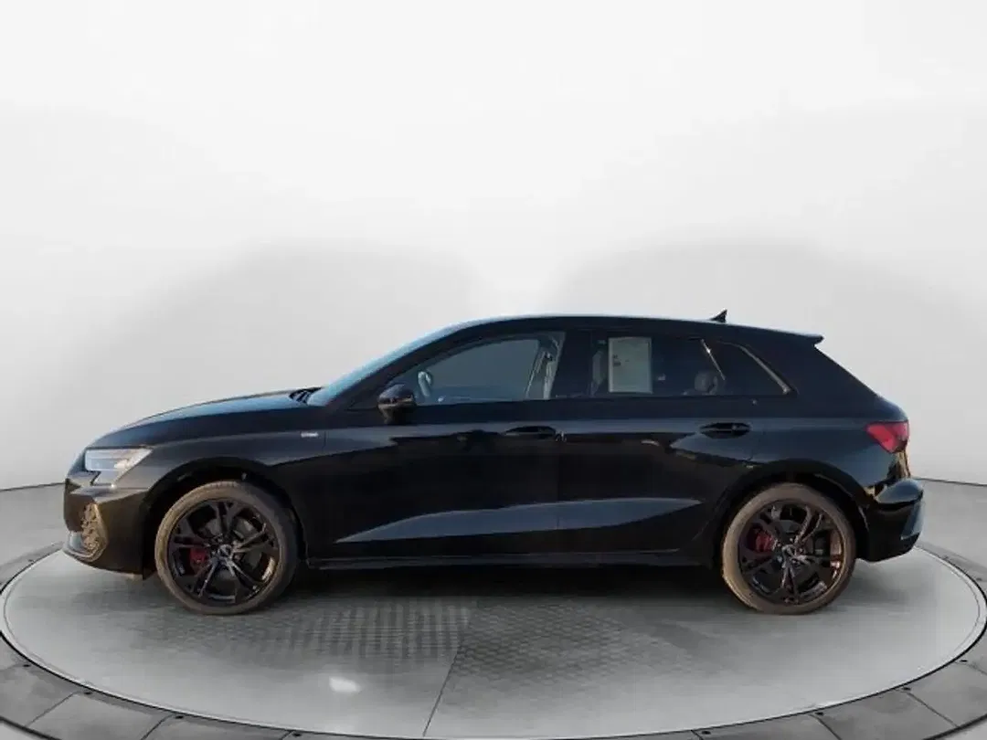 Audi A3 TFSI S tronic S line - Thumbnail 2