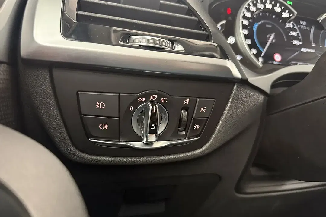 BMW X3 2.0 PHEV xDrive - Thumbnail 16