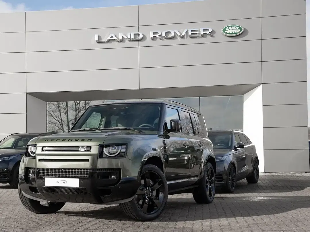 Land Rover Defender D350 110 X-Dynamic HSE - Thumbnail 9