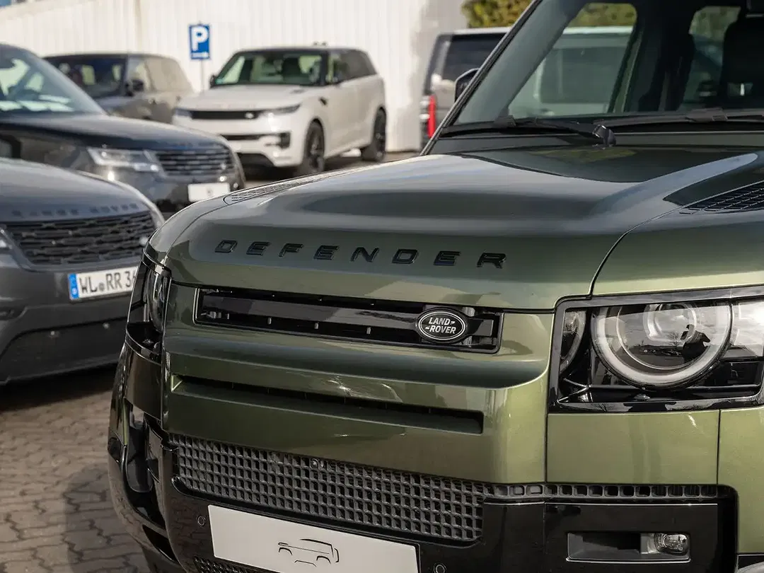 Land Rover Defender D350 110 X-Dynamic HSE - Thumbnail 12