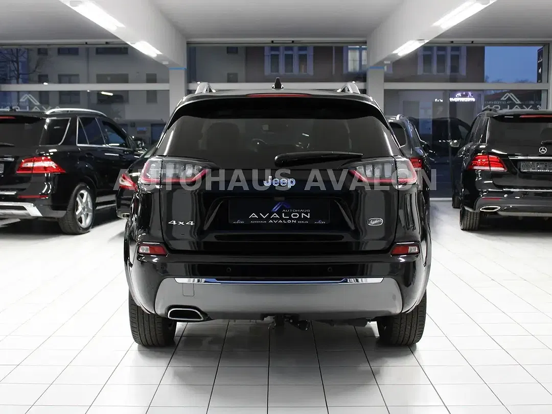 Jeep Cherokee 2.2 4x4 Overland - Thumbnail 11