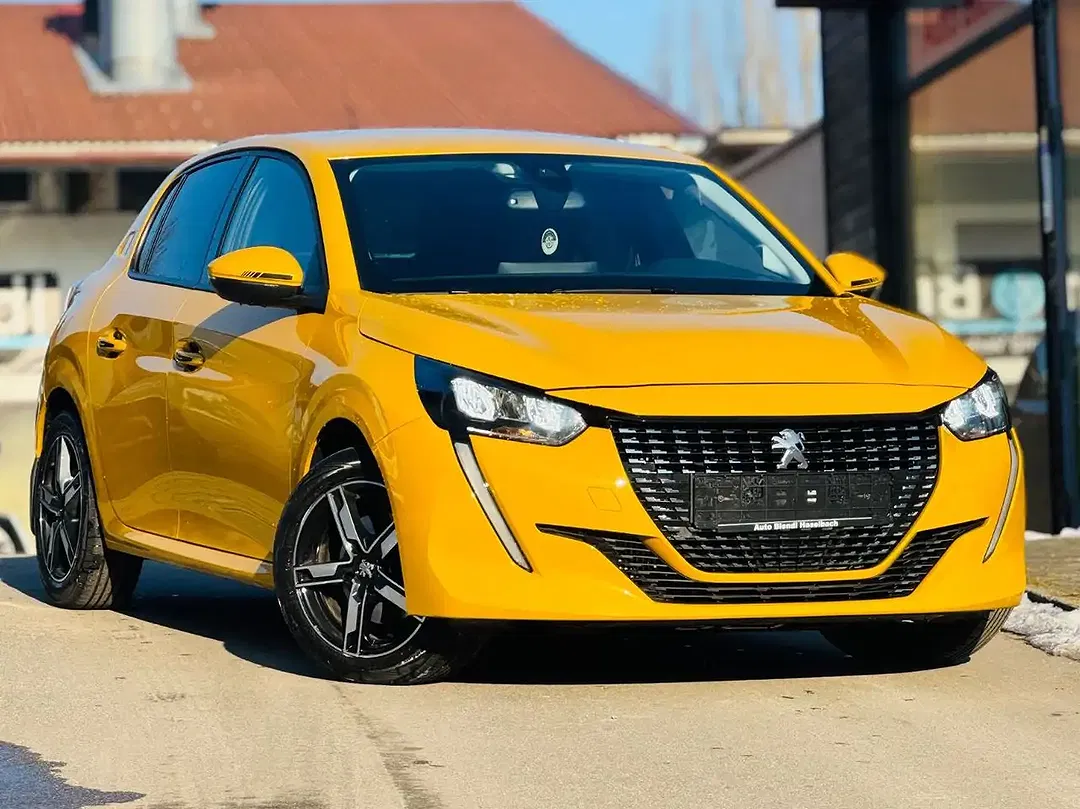 Peugeot 208 Allure - foto 1