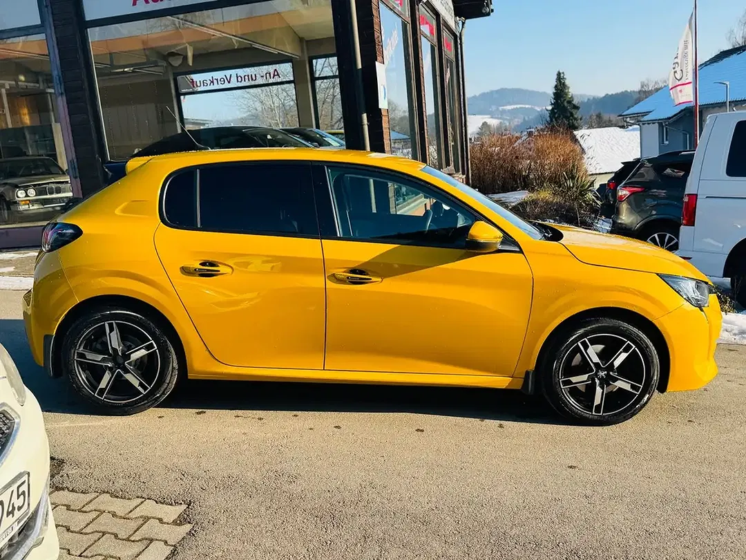 Peugeot 208 Allure - Thumbnail 8