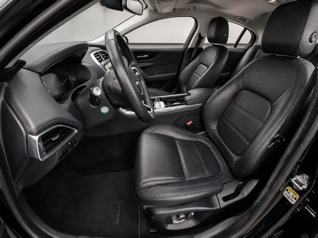 Jaguar XE P250 AUT S - Thumbnail 10