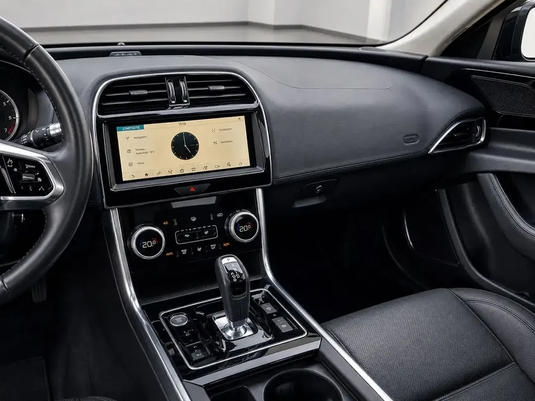 Jaguar XE P250 AUT S - Thumbnail 13