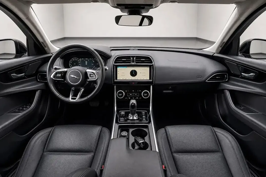 Jaguar XE P250 AUT S - Thumbnail 9