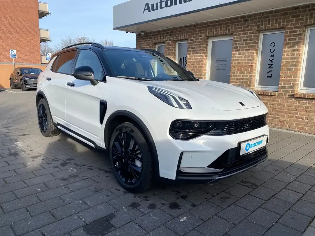 Lynk & Co 01 - Thumbnail 9
