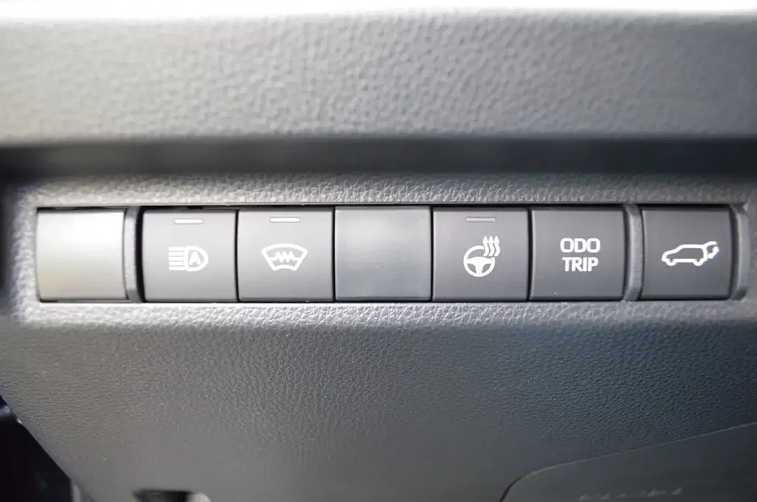 Suzuki Across Hybrid - Thumbnail 14