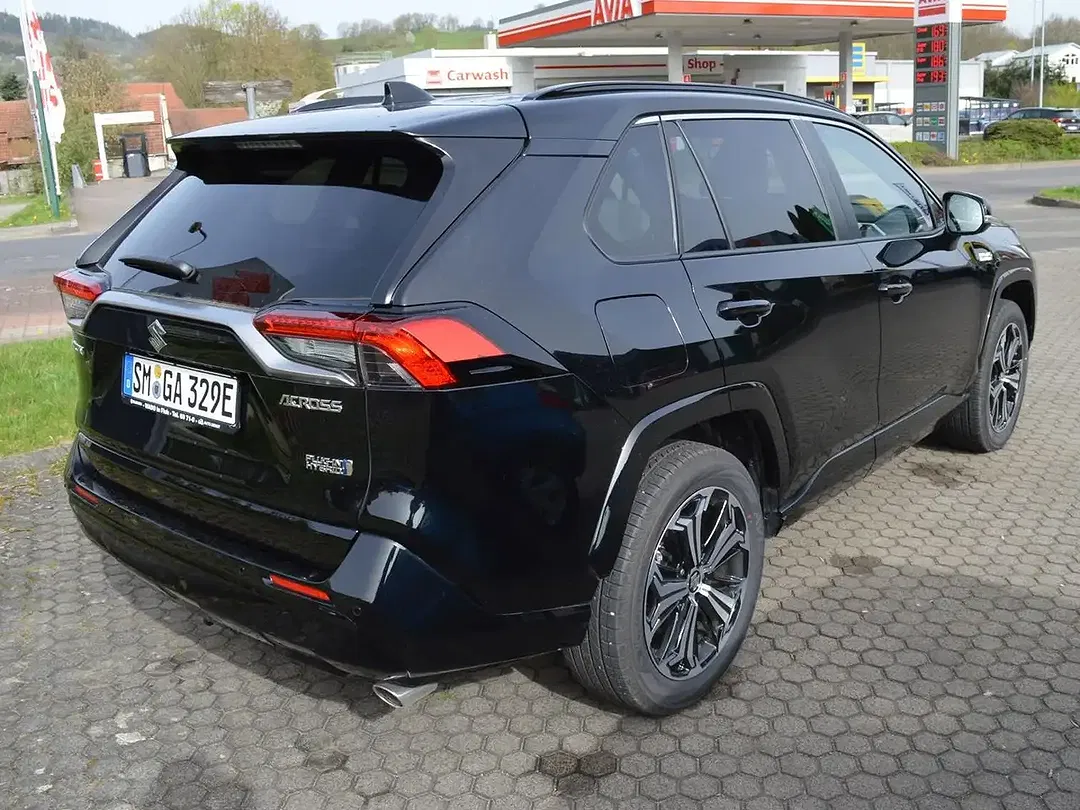 Suzuki Across Hybrid - Thumbnail 6