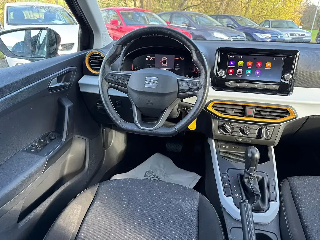 SEAT Arona 1.0 TSI DSG Style - Thumbnail 13